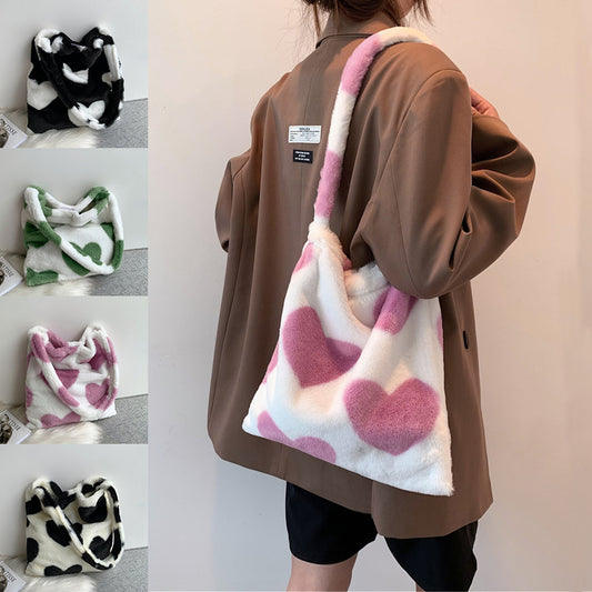 Winter Plush Heart Shoulder Bag – Soft & Cute Tote for Women