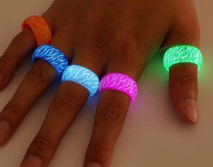 Luminous Purple & Blue Ring – Glow-in-the-Dark Jewelry for Men & Women