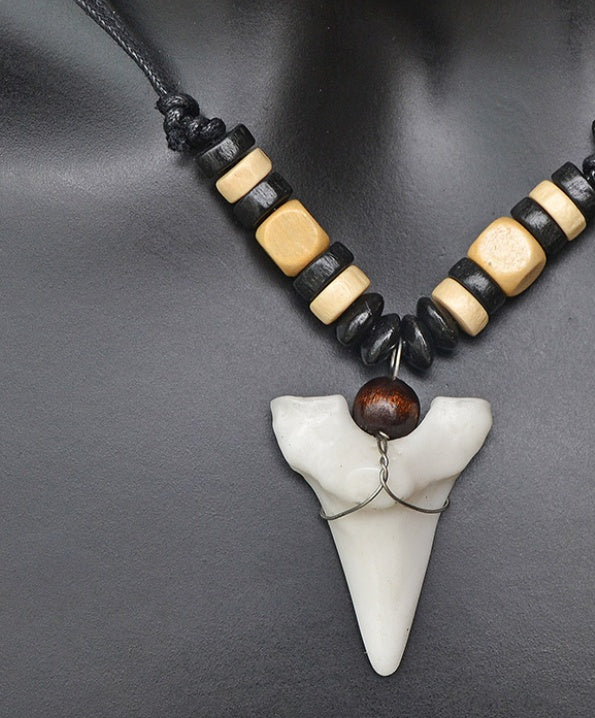 Unisex Shark Tooth Pendant Necklace – Imitation Pendant Jewelry for Men & Women