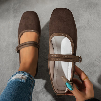 Womens Casual Low-cut Shoes With An Elegant Sophisticated Style