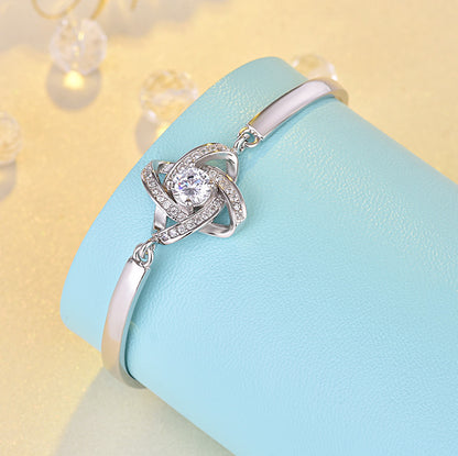 S925 Sterling Silver Four-Leaf Clover Bracelet – Simple & Elegant Lucky Charm Jewelry