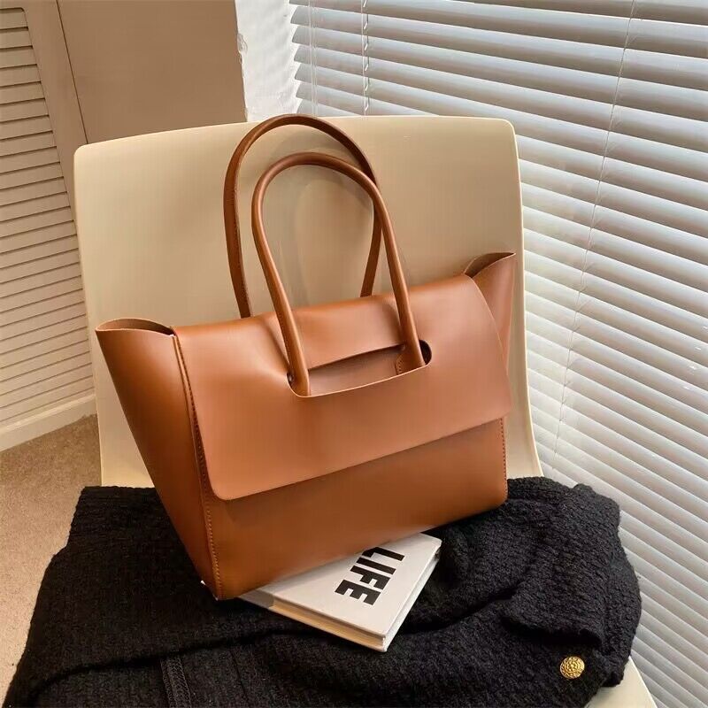 Fashion Large Shoulder Tote Bag for Women – Simple Retro Solid-Color Handbag