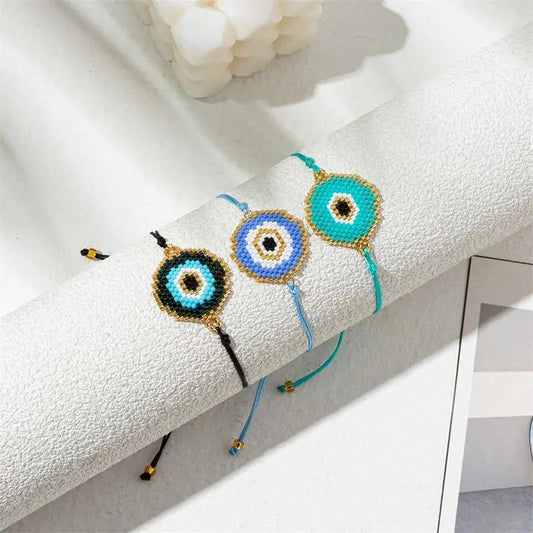 Minimalist Geometric Beaded Bracelet for Women – Elegant Modern Jewelry