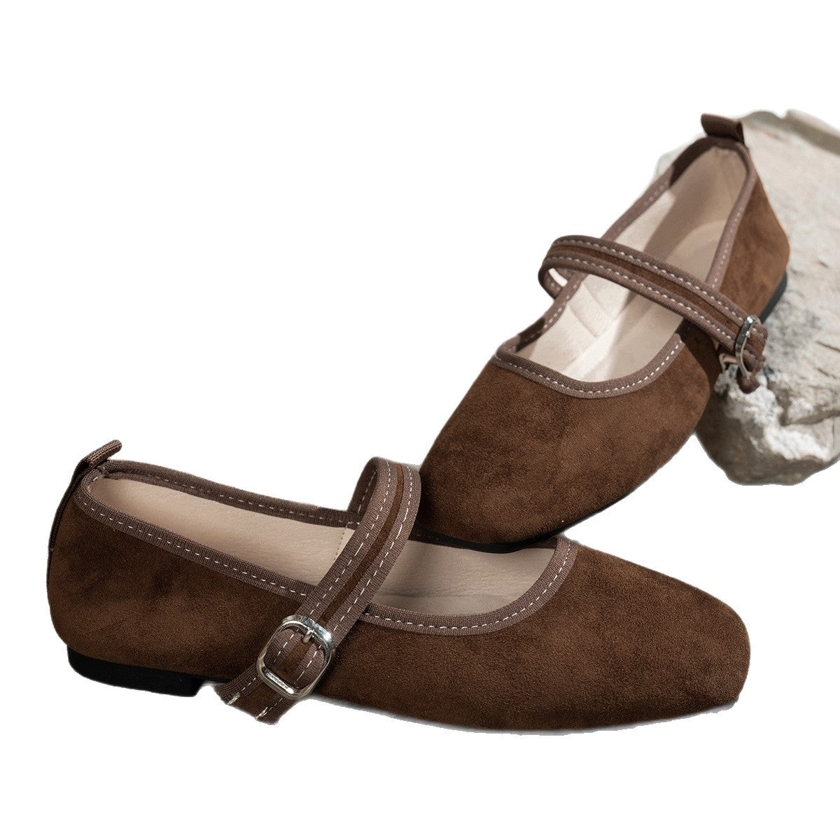 Womens Casual Low-cut Shoes With An Elegant Sophisticated Style