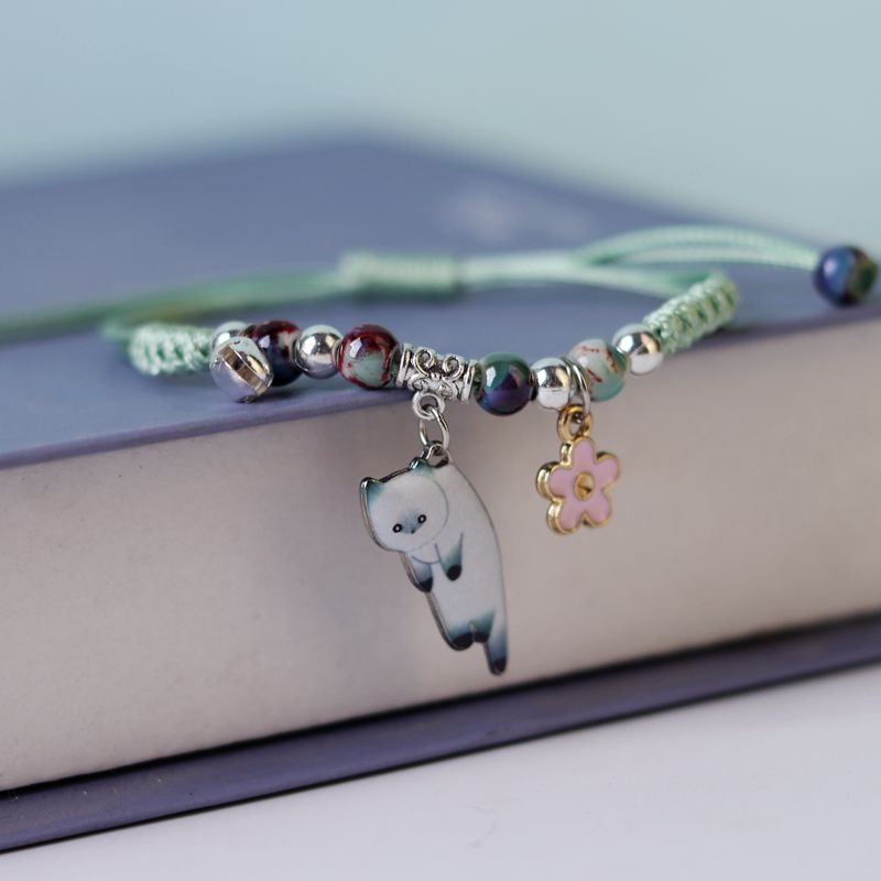 Lazy Cat Charm Bracelet for Women – Cute & Playful Jewelry