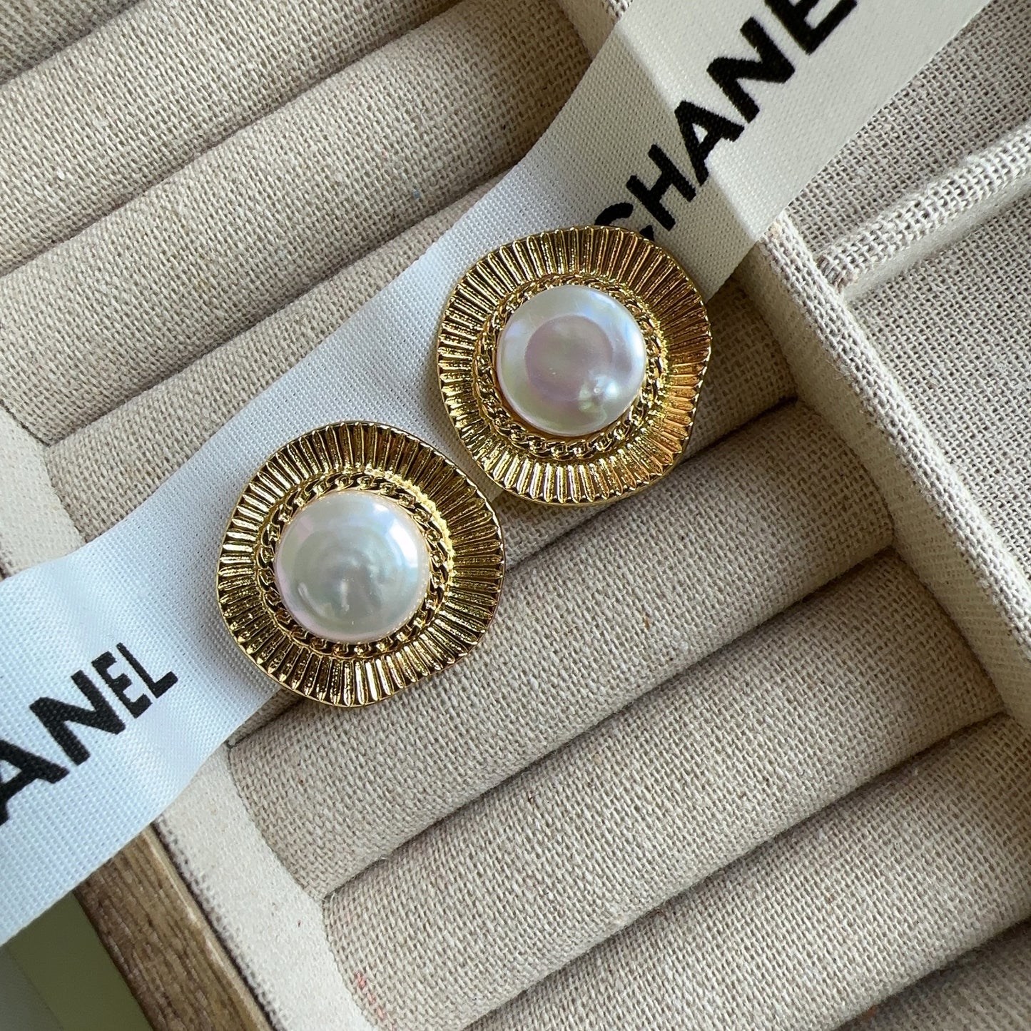 French Retro Minimalist Earrings for Women