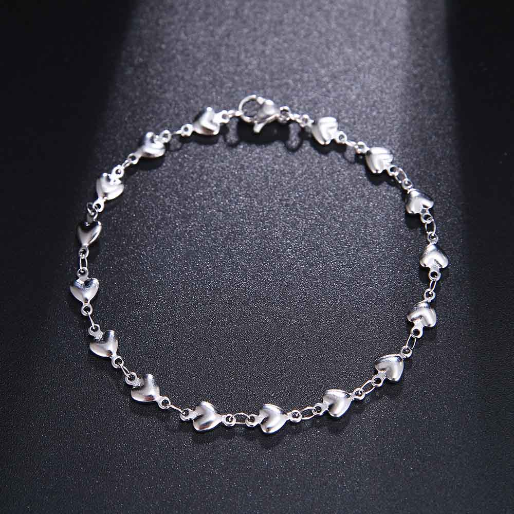 Elegant Love Bracelet for Women – Romantic Minimalist Jewelry