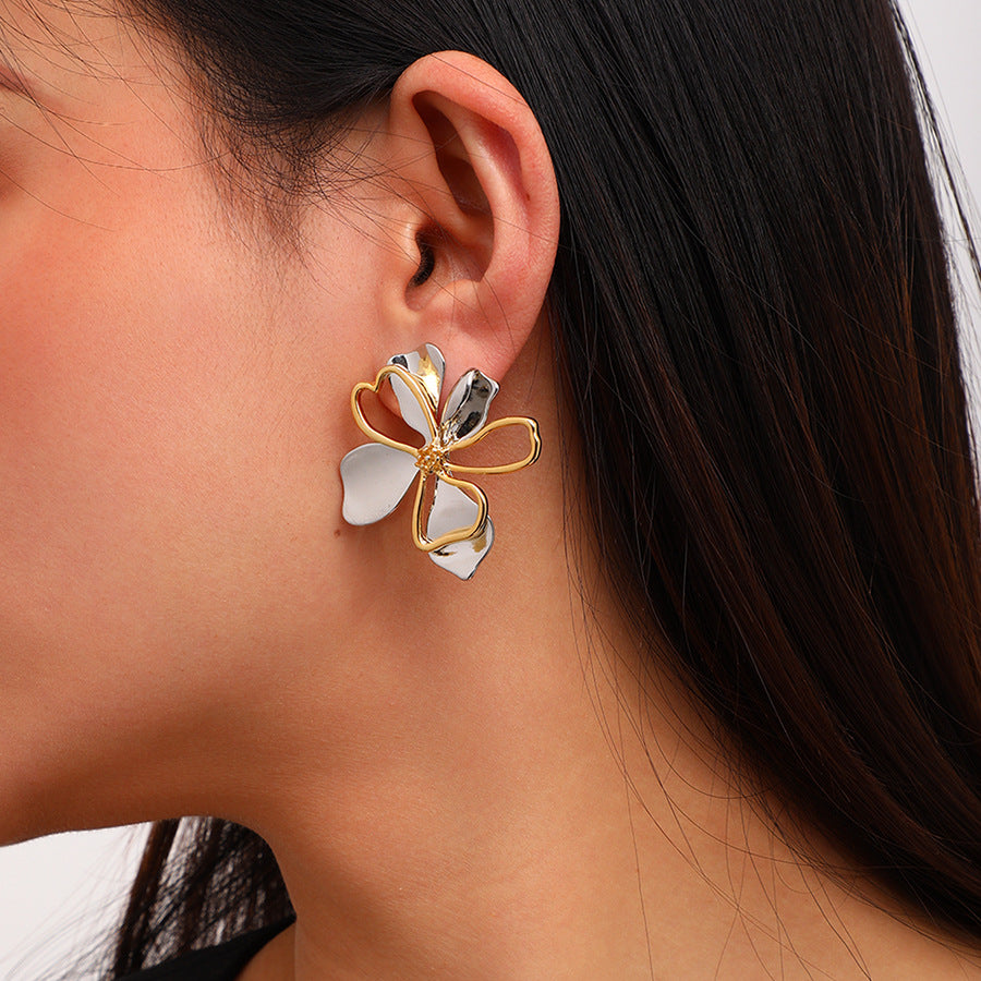 18K Gold-Plated Vintage Flower Earrings for Women – Elegant Jewelry