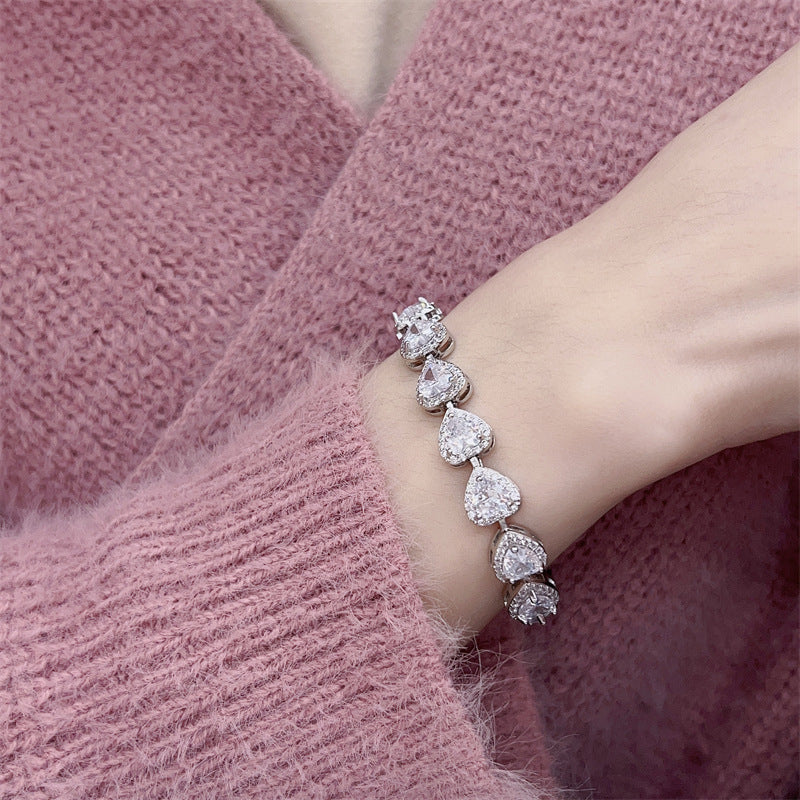 Peach Heart-Shaped Rhinestone & Zircon Bracelet for Women – Elegant Sparkling Jewelry